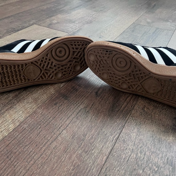 ADIDAS | BUSENITZ PRO SHOES Size 5 men or 6.5 women - Picture 8 of 9